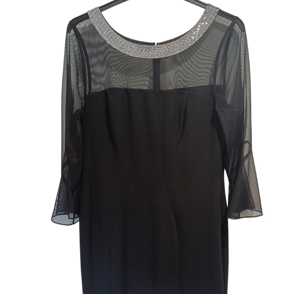 Alex Evenings Sheath Crepe Dress W/Beaded Illusion Neckline, Bell Sleeves 16 - Picture 4 of 12